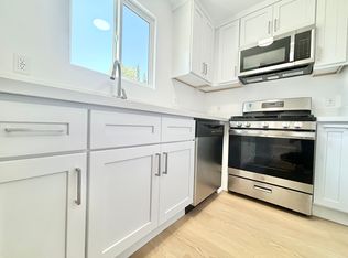 327 S Avenue 59 #2, Los Angeles, CA 90042