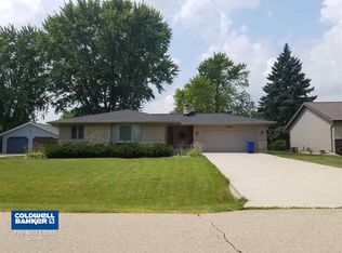 1168 Meadow Ln, Menasha, WI 54952