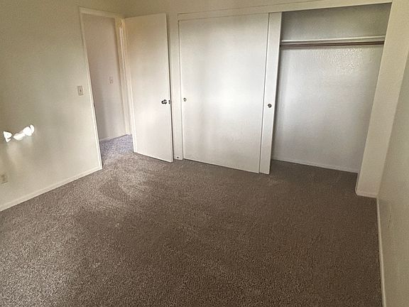 5th image of 528 Tangerine Cove Dr