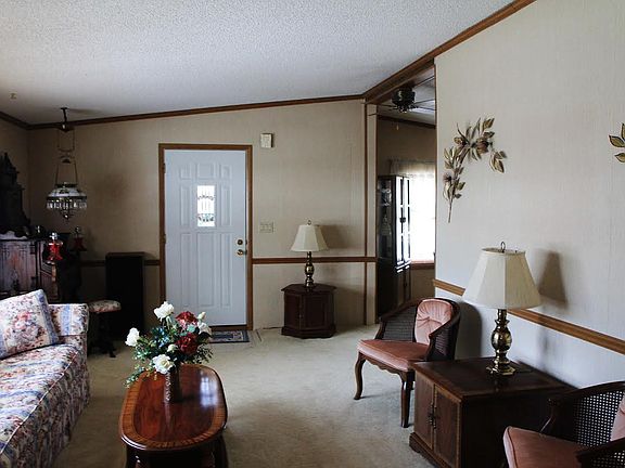 3rd image of 1118 Oak Brook Ln