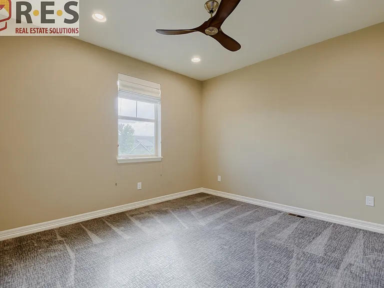 11724 Spotted St — Photo 8