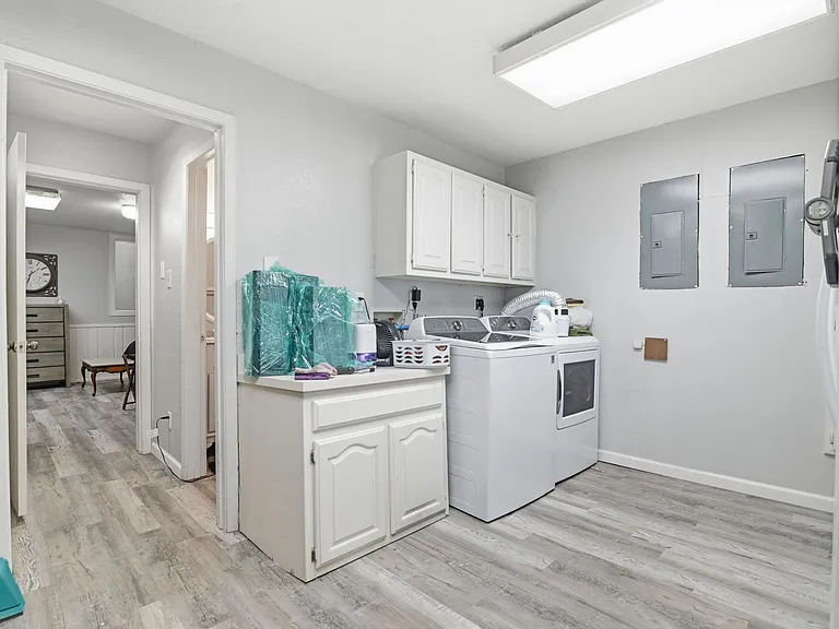 701 Oakland Hills Ln — Photo 26