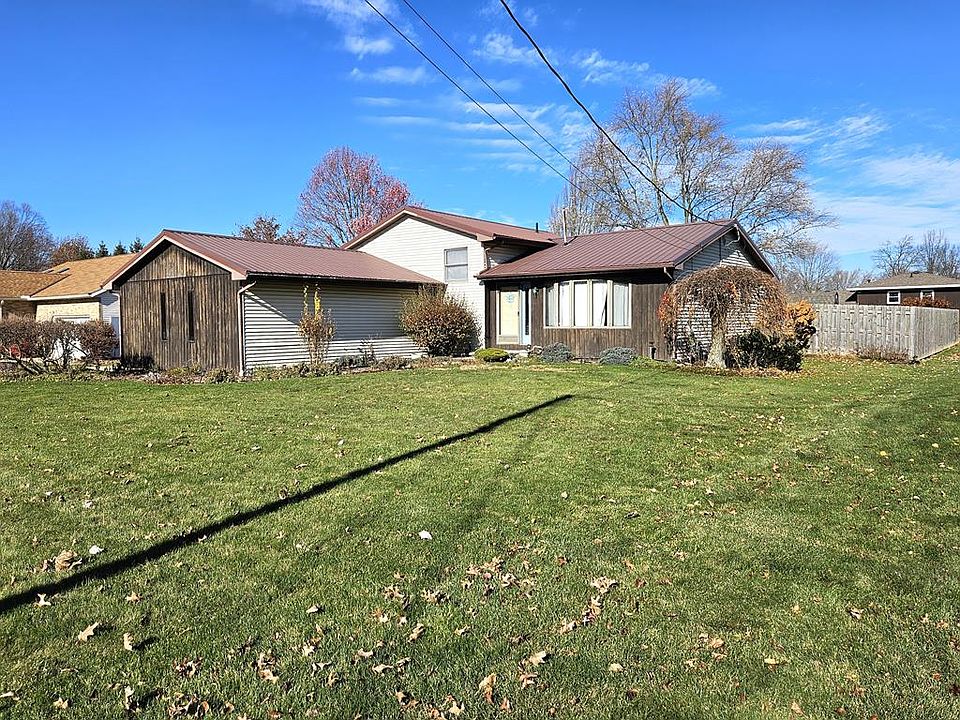 1st image of 1552 Greenbriar Dr