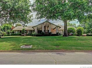 6415 S Knoxville Ave, Tulsa, OK 74136