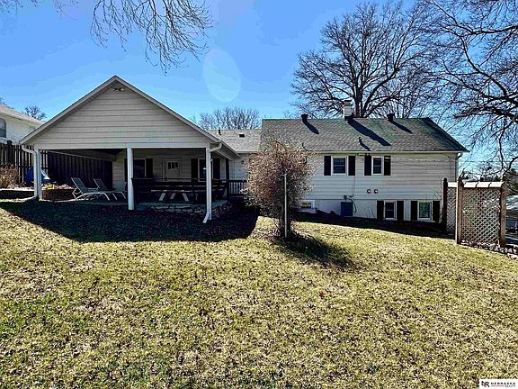 5th image of 5610 R St