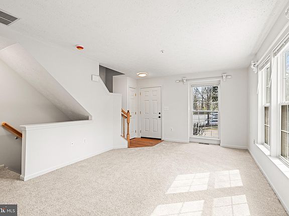 4th image of 8224 Spadderdock Way