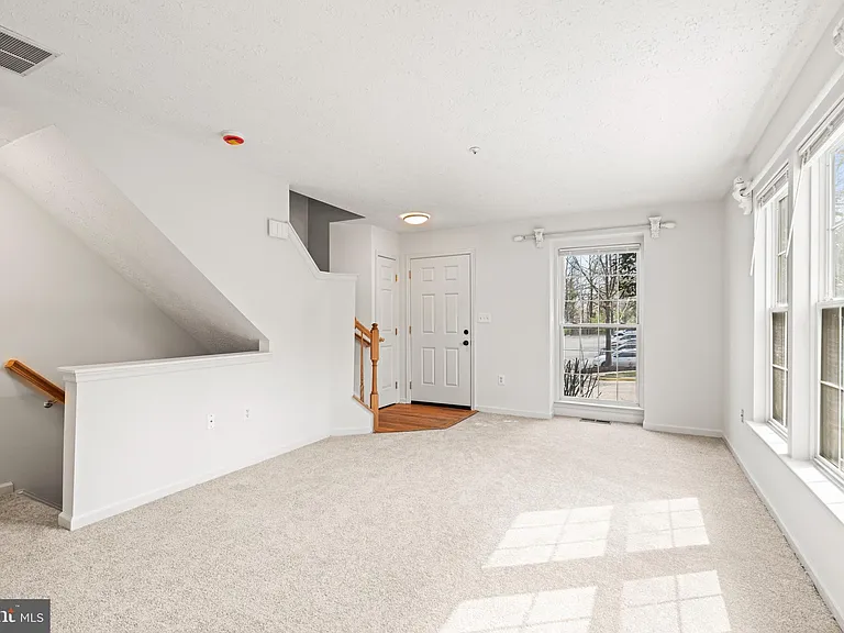 8224 Spadderdock Way — Photo 4