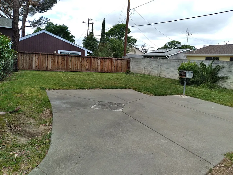 818 E Tabor Ave — Photo 26
