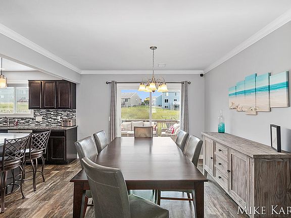 4th image of 5712 Scotsglen Ct SE
