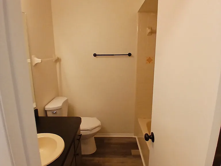23311 Robin Dr #23315 — Photo 8