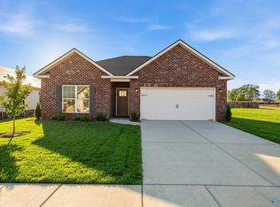 102 Drupelet Ln, Meridianville, AL 35759