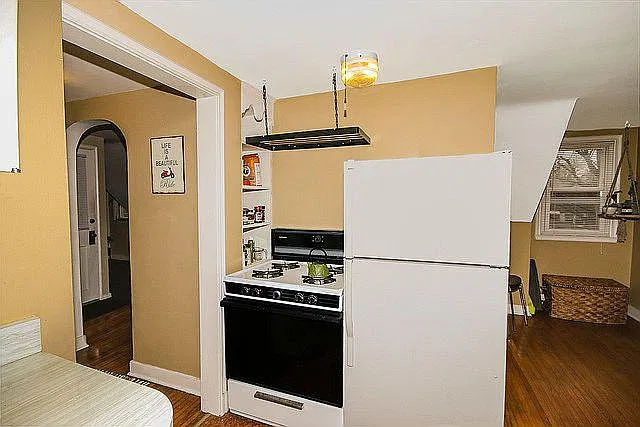 Gas stove