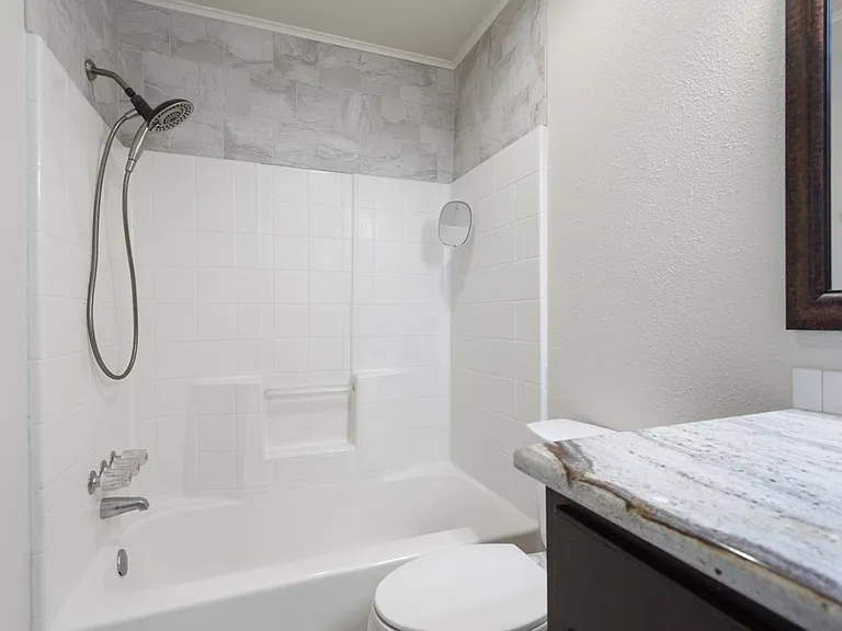 415 Thigpen Dr #1104 — Photo 18
