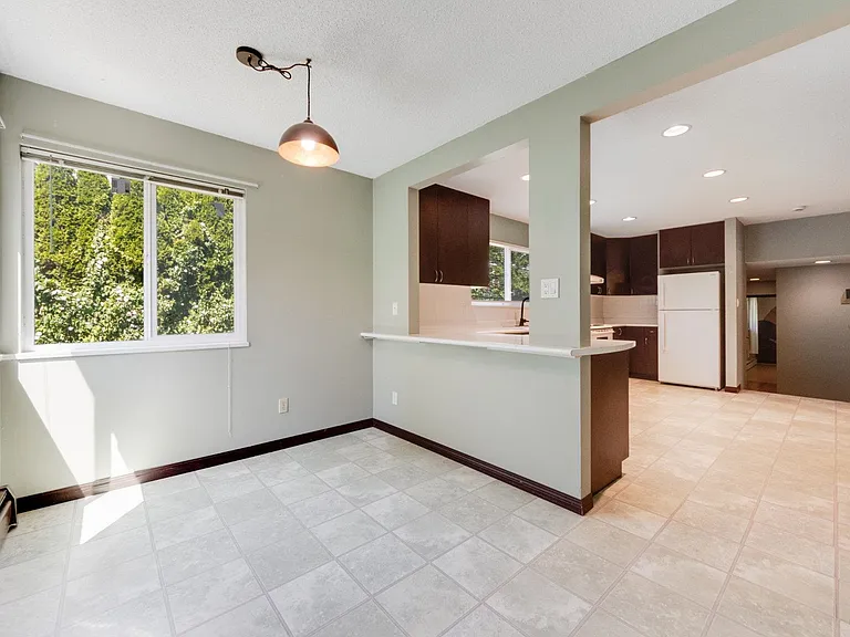 5191 Chetwynd Ave — Photo 8