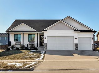 504 Rellim Dr, Norwalk, IA 50211