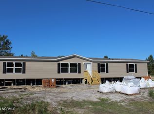 230 Mewborn Dr, Beulaville, NC 28518