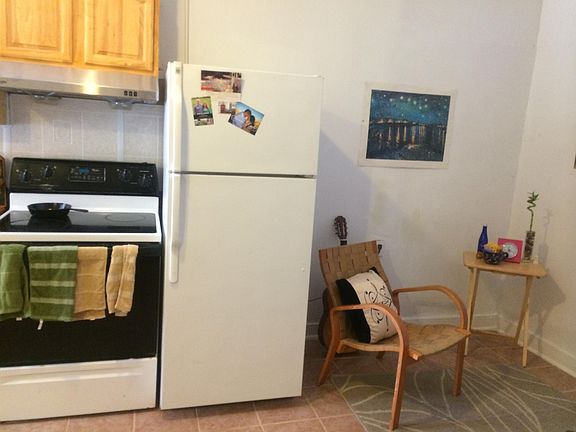 3rd image of 4202 Chestnut St Floor 3