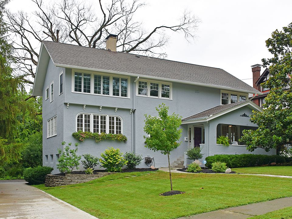 1st image of 2346 E Hill Ave
