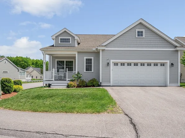 12 Dunstable Cir #12, Merrimack, NH 03054