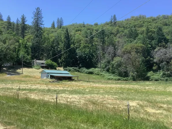 314 Mill Hill Rd, Gold Hill, OR 97525