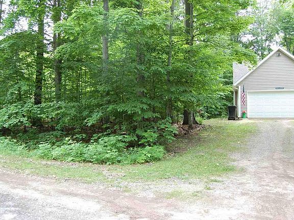 3rd image of 0 E Cherry Ln