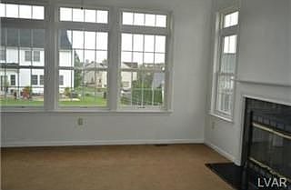 5th image of 4209 Foxwood Cir