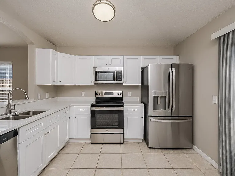 1034 Harvest Moon Dr — Photo 7