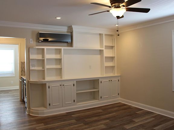 2nd image of 720 N Monroe St APT 1