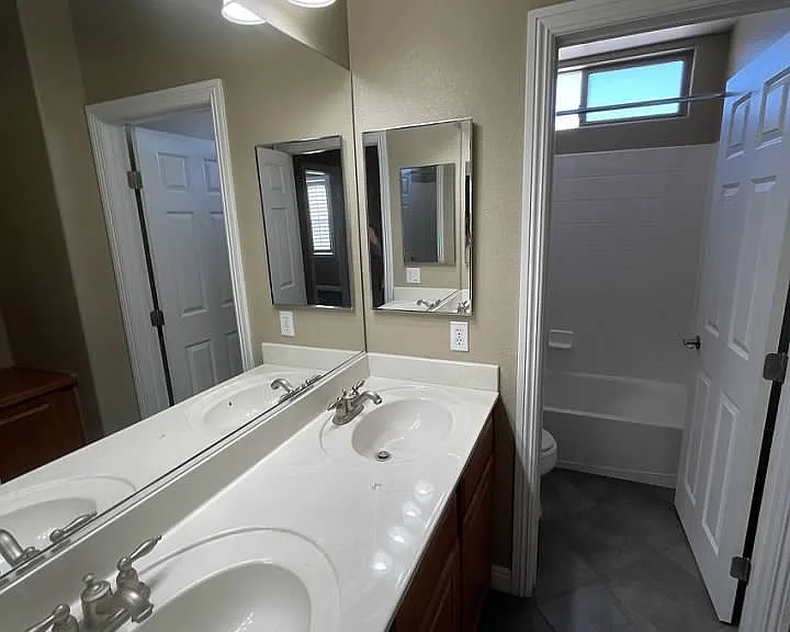 9622 Staff Ln — Photo 59