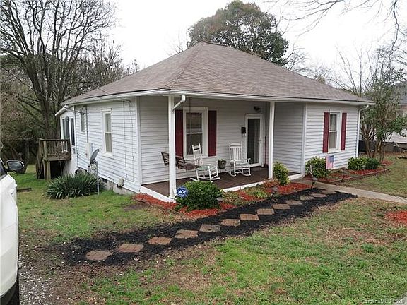 4th image of 707 Separk Cir