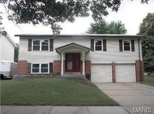1732 Night Dr, Florissant, MO