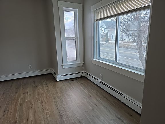 2nd image of 155 N Main St Unit 2