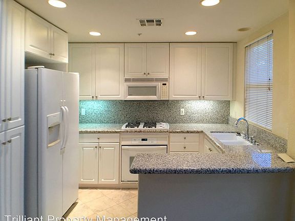 3rd image of 286 N Madison Ave Unit 411