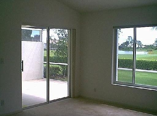 4th image of 641 NW Broken Oak Trl
