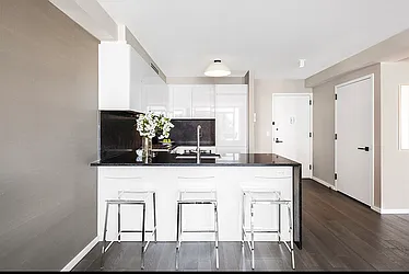 385 First Avenue, #12D