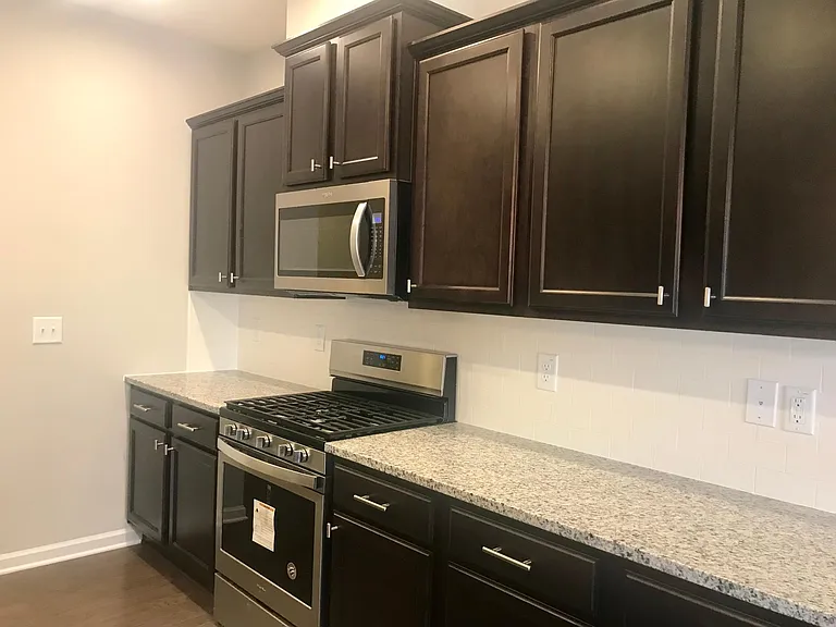 107 Zante Currant Rd — Photo 5
