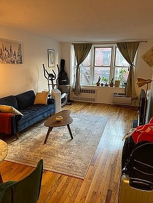 1st image of 320 W 30th St APT 4F