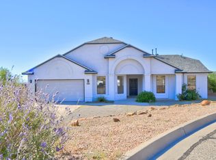 725 Silver Ct NE, Rio Rancho, NM 87124