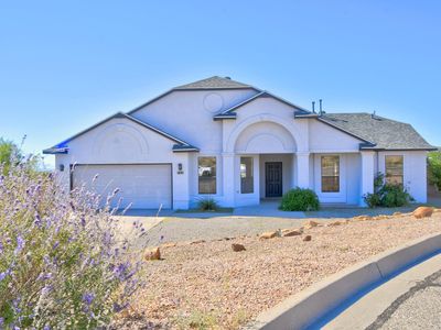 725 Silver Ct NE, Rio Rancho, NM, 87124