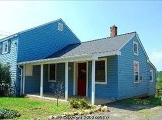 16895 Oliver St, Paeonian Springs, VA