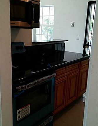 4th image of 315 NW 190th St
