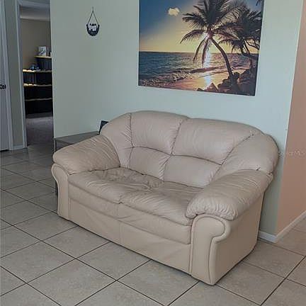 4th image of 9136 Lunar Ln