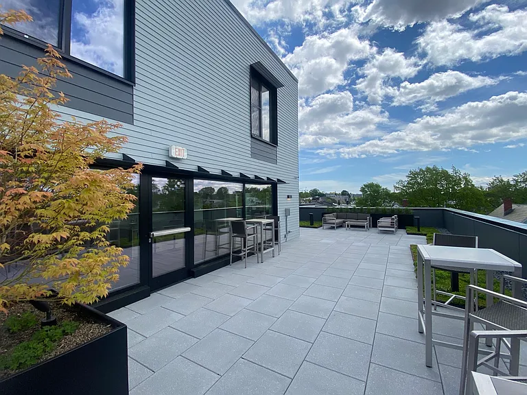 154 Broadway #210 — Photo 28