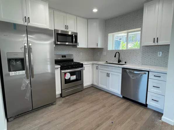 5238 Augustana Pl, San Diego, CA 92115