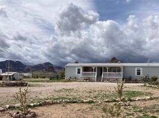 7526 W Moenkopi Dr, Golden Valley, AZ 86413