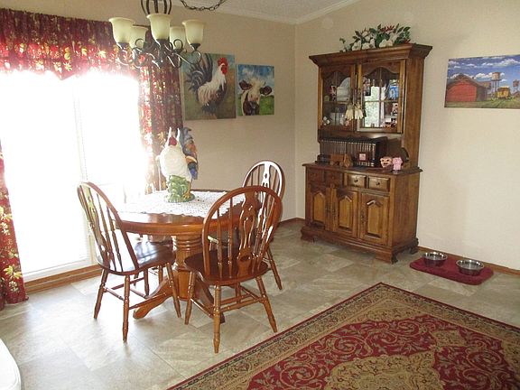4th image of 7040 Shawnee Dr #38