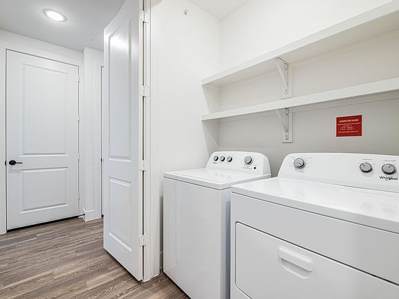 5th image of 5517 Denton Dr #3101