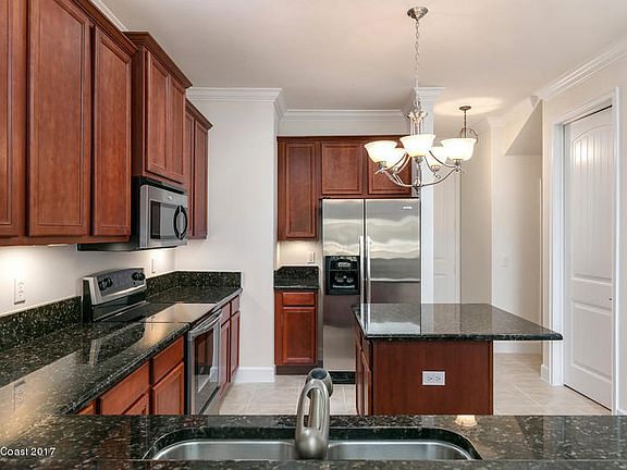 3rd image of 1040 Steven Patrick Ave