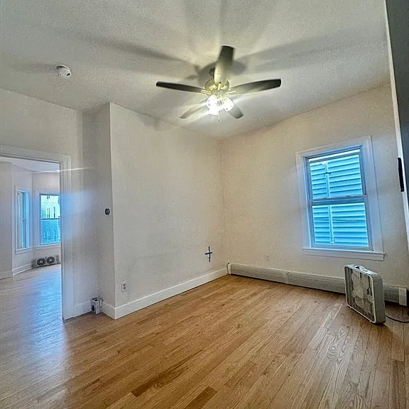 12 Story St #2 — Photo 8