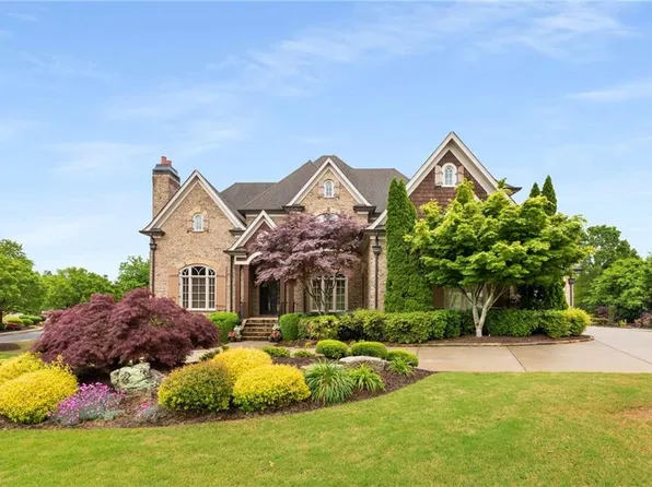 2855 Drayton Hall Dr, Buford, GA 30519
